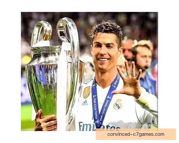 C罗梅开二度助球队逆转夺冠创赛季新高引爆全场球迷热情再写辉煌 C罗梅开二度助球队逆转夺冠创赛季新高引爆全场球迷热情再写辉煌