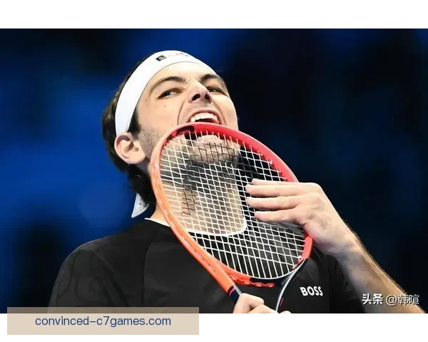 网球巨星纷纷亮相赛季首站 今年大满贯争夺战进入白热化